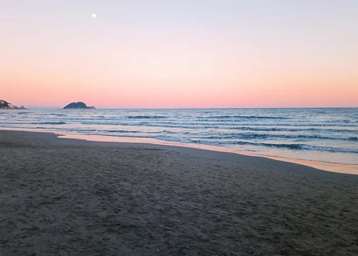 アパート La Perla Nel Mare -